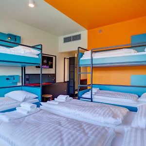 Dormitory Room Mixed