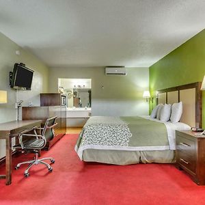 King Room Mobility accessible