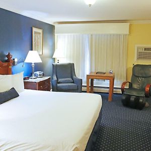 King Room with Two King Beds
