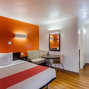 Queen Room Disability Access
