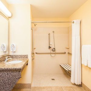 King Studio Hearing accessible