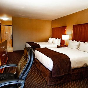 Executive Queen Room