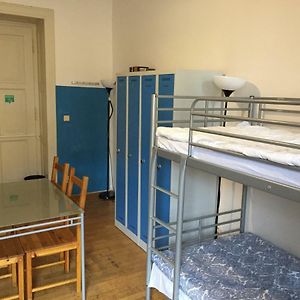 Quintuple Room