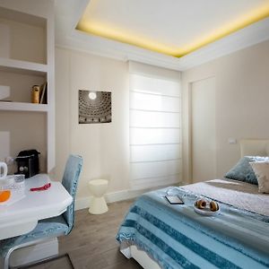 Economy King Room