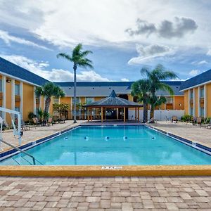 Quality Inn & Suites Heritage Park