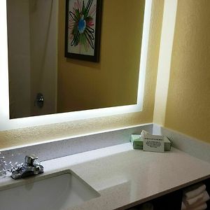 Queen Suite