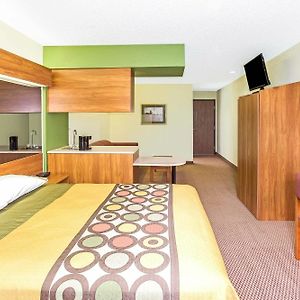 Queen Suite