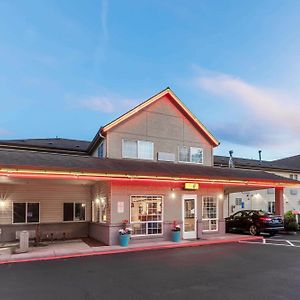 Super 8 By Wyndham Gresham/Portland Area Or