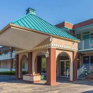 Motel 6-Groton, Ct - Casinos Nearby