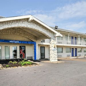 Motel 6-Saint Joseph, Mo