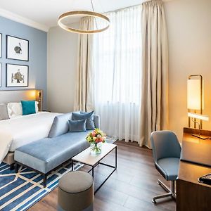Executive King Suite