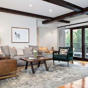 Luxury Three-Bedroom Room