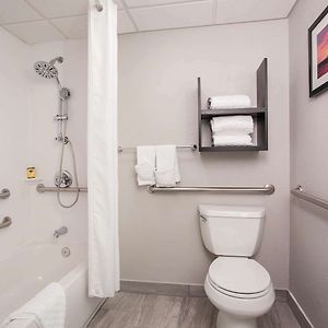 Queen Room Disability Access