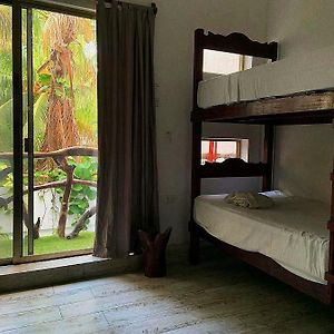 Dormitory Room Mixed
