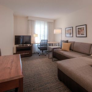 One-Bedroom King Suite