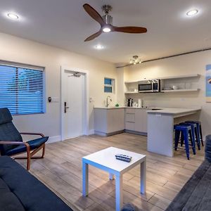 Two-Bedroom Queen Suite
