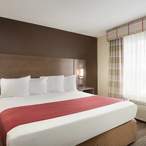 One-Bedroom King Suite