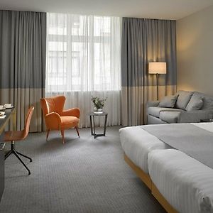 Premier Room