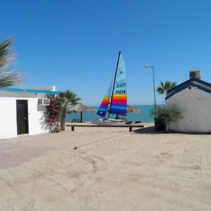 #40 Bungalow Seaside Hotel & Victors Rv Park