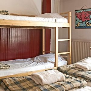Basic Triple Room