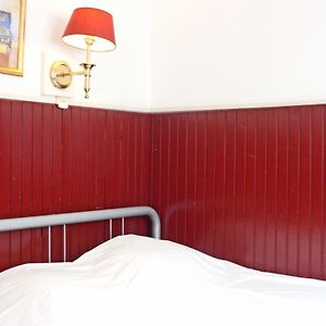 Basic Single Room