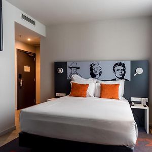 Executive King Room