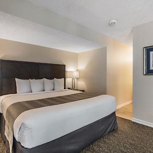 Two-Bedroom King Suite