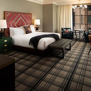 Premium King Room