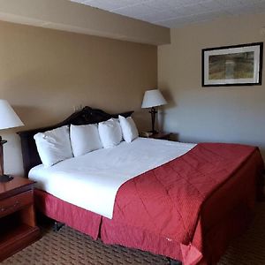 Bi-Level King Suite