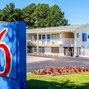 Motel 6-Longview, Tx