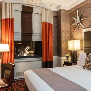 Standard Queen Room