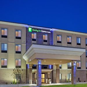 Holiday Inn Express Hotel And Suites Lincoln Airport By Ihg