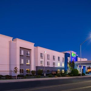 Holiday Inn Express Stockton Southeast By Ihg