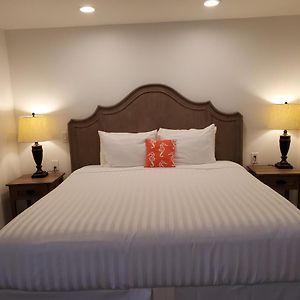 Queen Suite