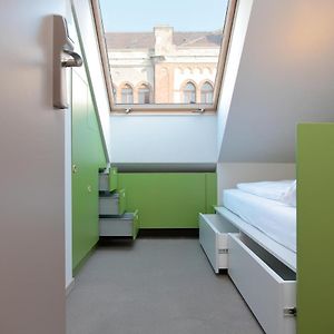 Standard Room with 1 Single Bed