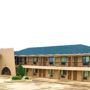 Americas Best Value Inn Yukon
