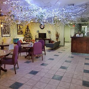 Houston Inn And Suites