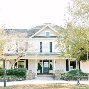 The Groome Inn