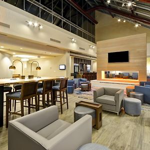 Crowne Plaza Tulsa Hotel Southern Hills
