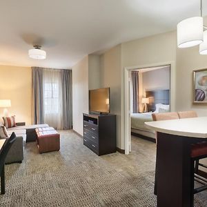 One-Bedroom King Suite