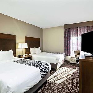 Executive Queen Room
