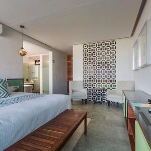 Master King Suite