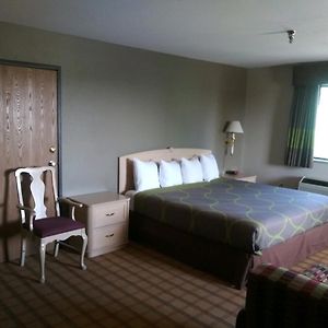 Efficiency King Room