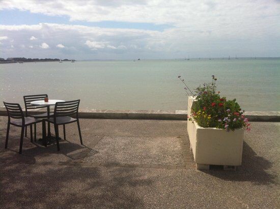 Cafe de la Corniche