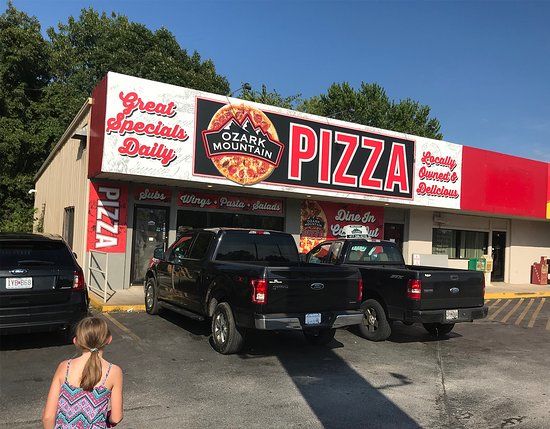 Ozark Mountain Pizza