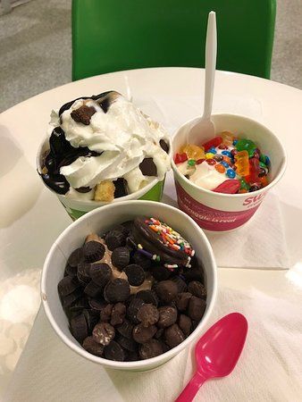 Sweet Frog Frozen Yogurt