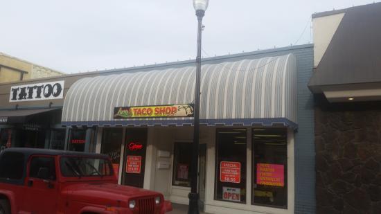 Lucy's Taco Shop