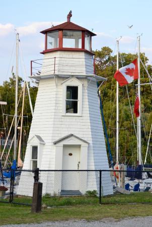 Oakville Lighthouse