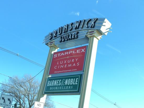 Brunswick Square Mall