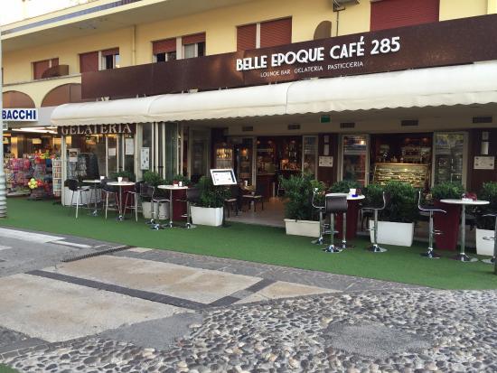 Belle Epoque Cafe 285